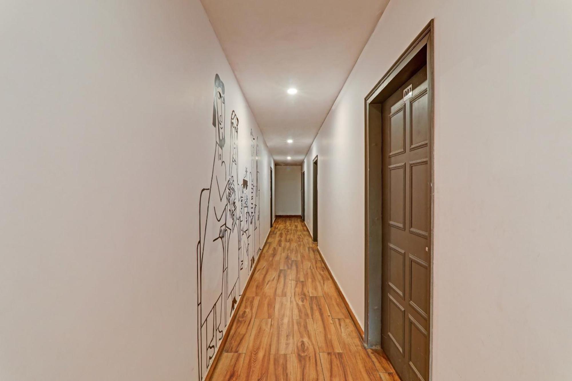 ホテル Townhouse The Shubham Bijnaur エクステリア 写真