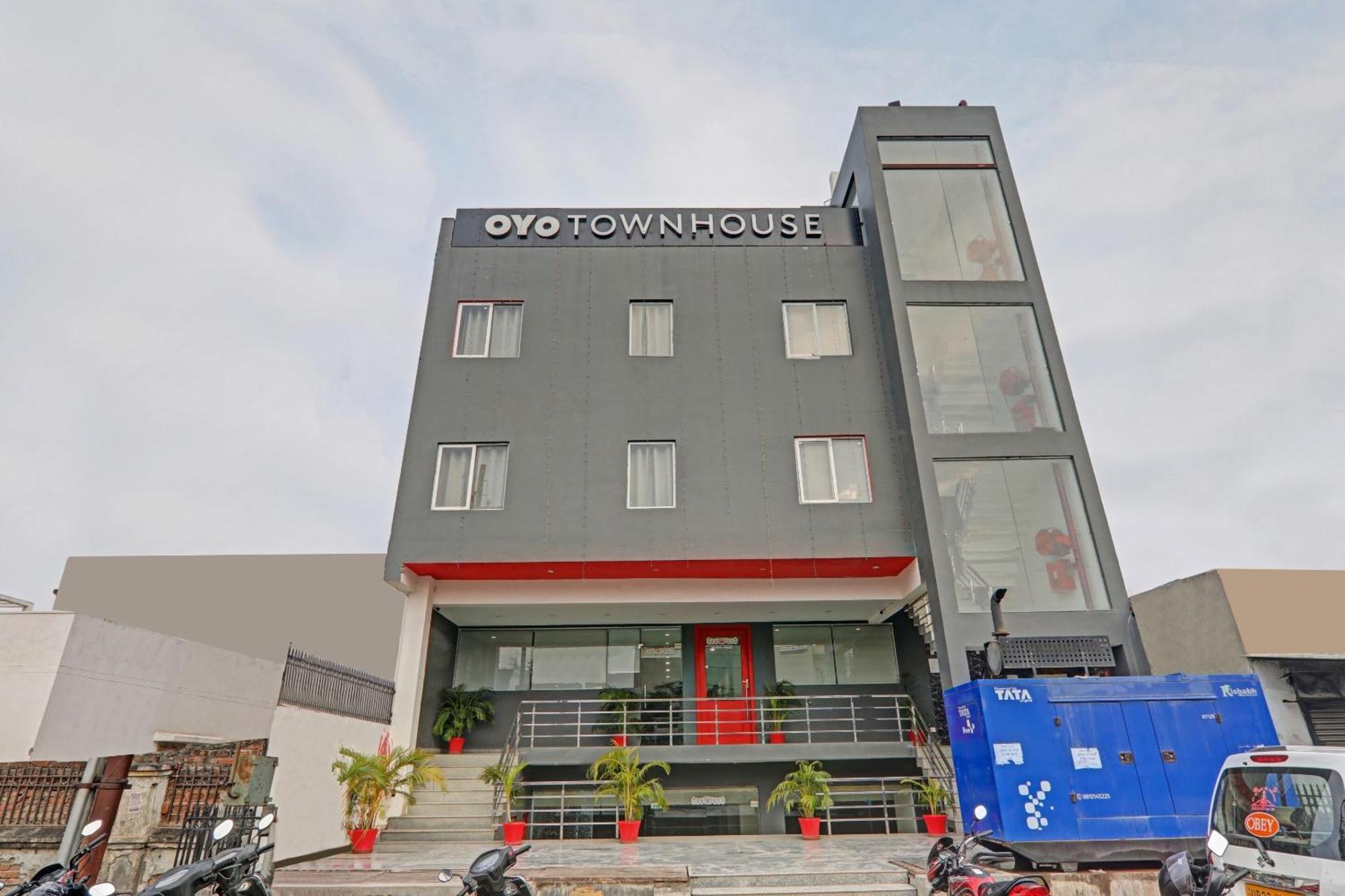 ホテル Townhouse The Shubham Bijnaur エクステリア 写真